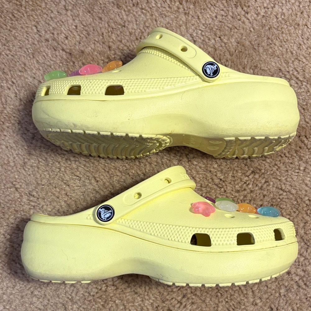 CROCS Yellow platform Sandals with glow in the dark Charms